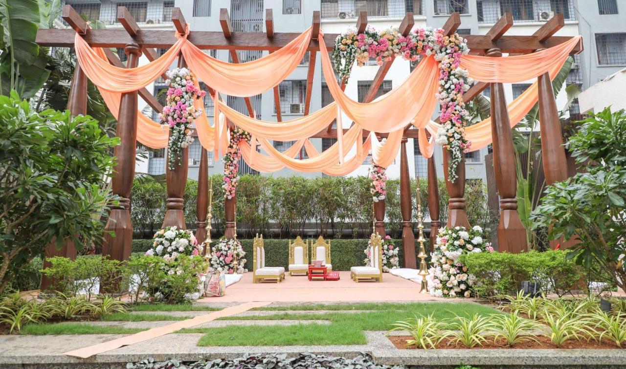 Radisson Blu Mumbai International Airport酒店 外观 照片 A mandap for a Hindu wedding